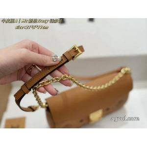 バッグMCMブランド コピー 販売 魅惑のセクシー美 【ファッション新品注目】 若々しい雰囲気..