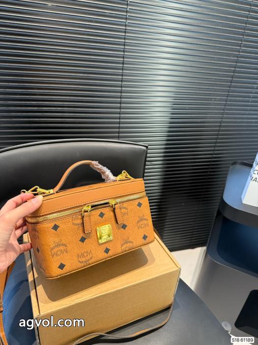 MCMブランド 偽物 激安 通販バッグ今シーズン新作期間限定 1