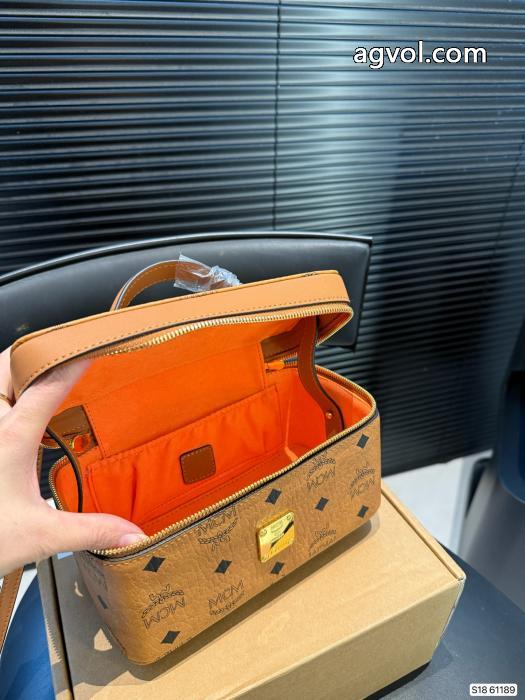 MCMブランド 偽物 激安 通販バッグ今シーズン新作期間限定 4