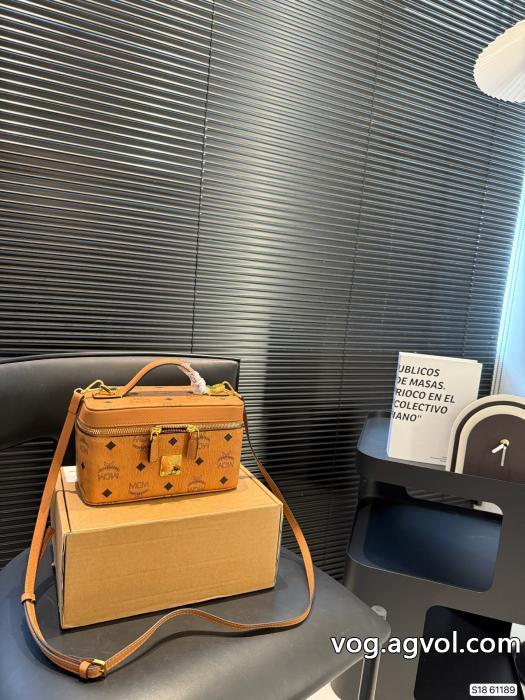 MCMブランド 偽物 激安 通販バッグ今シーズン新作期間限定 0