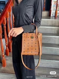 海外大人気最新作即発MCMバッグブランド 品 コピー