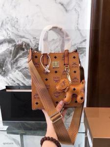 海外大人気最新作即発MCMバッグブランド 品 コピー
