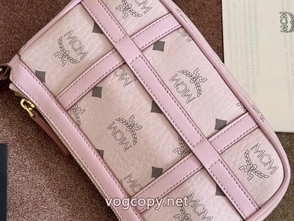 個性的なデザイン  有名人の愛用品 軽量で薄手のエムシーエム    バッグブランド 偽物 激安. 5 