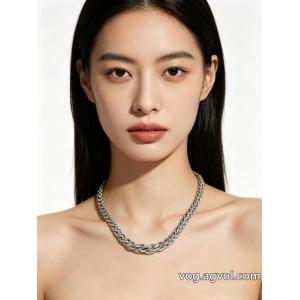 ブランド コピー韓国ファッション 最新モデルも顧客セールで格安 気分も上がるきれいめハッピティファニーアクセサリー.