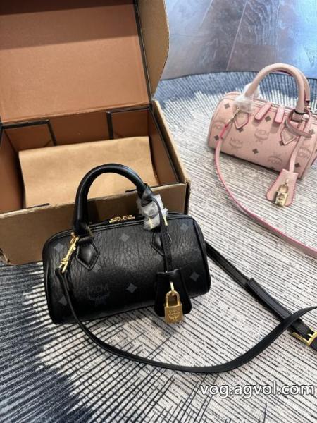 バッグ存在感絶大 セールで破格 お洒落自在 スーパー コピー MCM 0