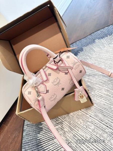 バッグ存在感絶大 セールで破格 お洒落自在 スーパー コピー MCM 1